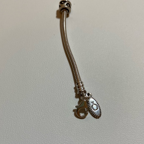 Pandora Bracelet with charms - Picture 9 of 10